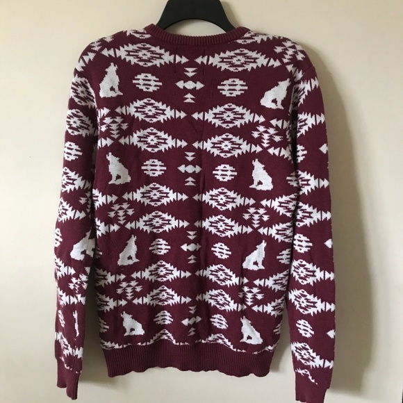 Maroon/White Sweater. Aztec Wolf Print. Size Small. - Picture 4 of 4